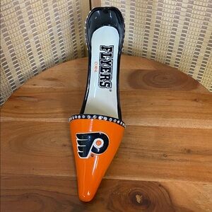 Philadelphia Flyers Decorative Shoe Wine Bottle Holder